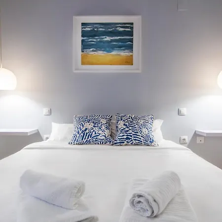 Downtown Host Apartment