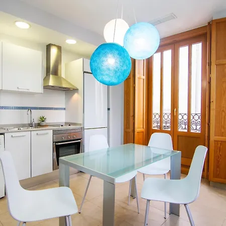 Apartment Downtown Host *