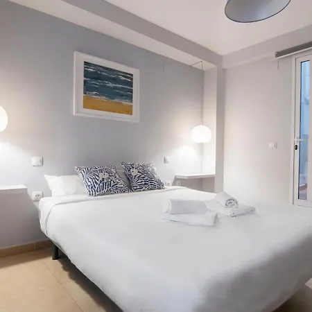Downtown Host Apartment